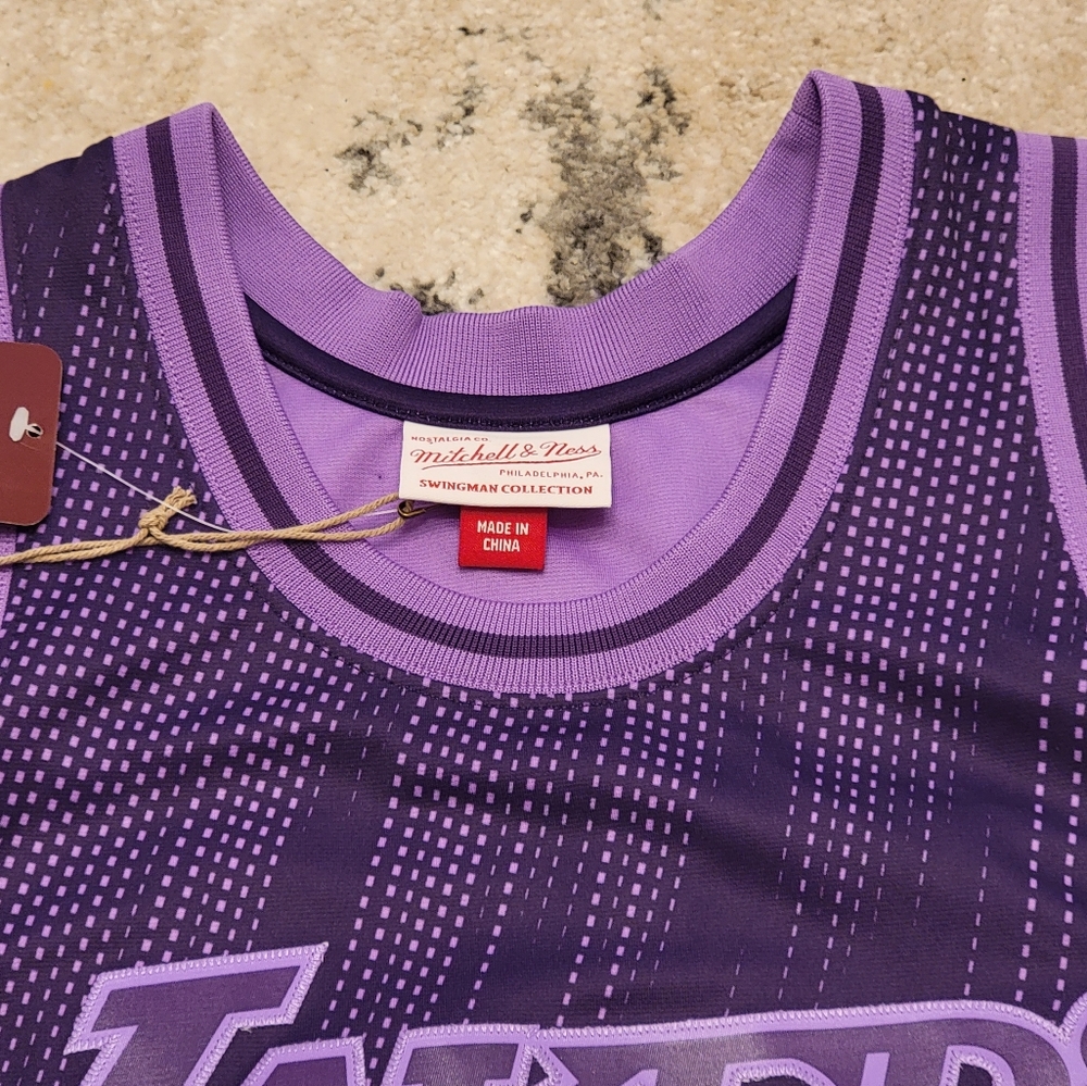 Shaquille O'Neal Lakers Mitchell & Ness Monochrome 96-97 Swingman Jersey Sz M - Picture 4 of 13